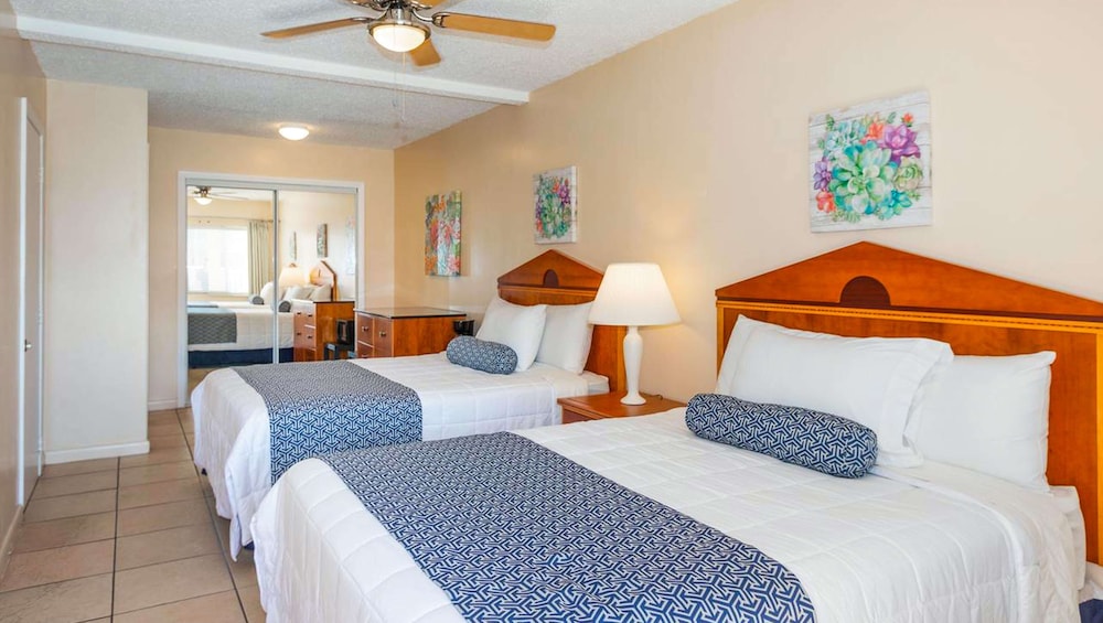 Belleair Beach Resort Motel - photo 12
