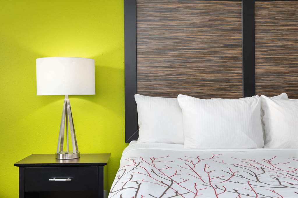 La Quinta Inn by Wyndham Calhoun South I 75 - photo 19