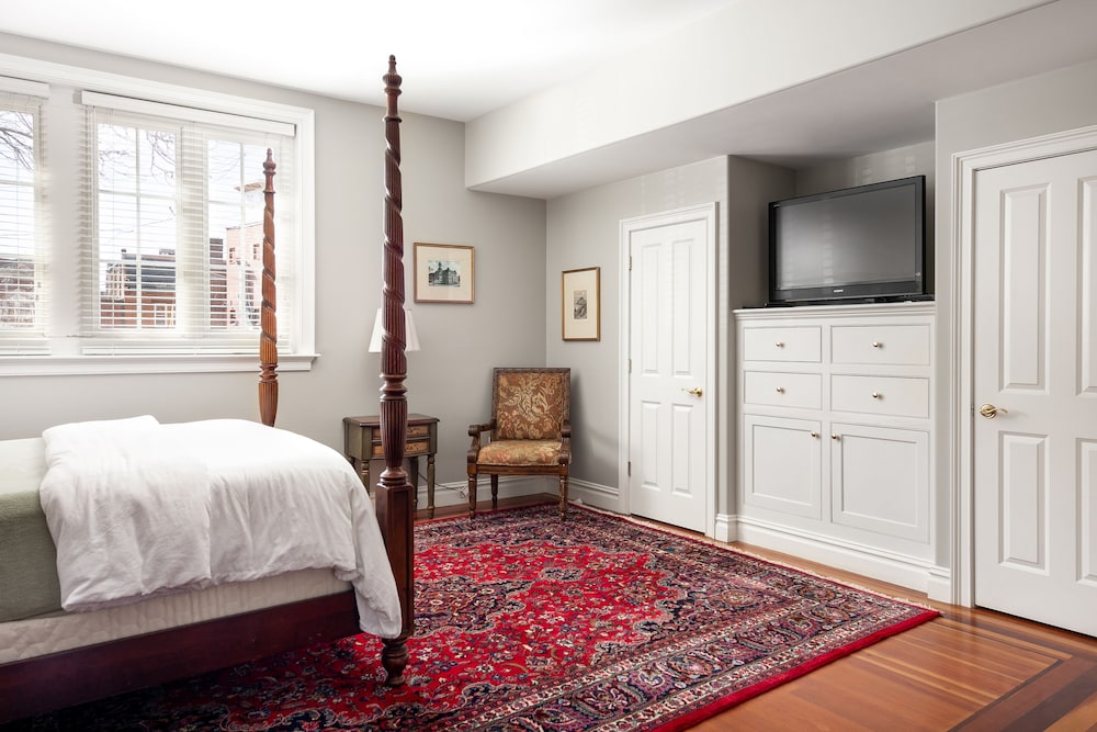Pelham Court Hotel - photo 20
