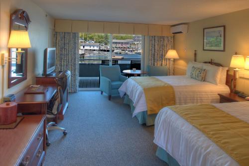 Brown's Wharf Inn - featured photo