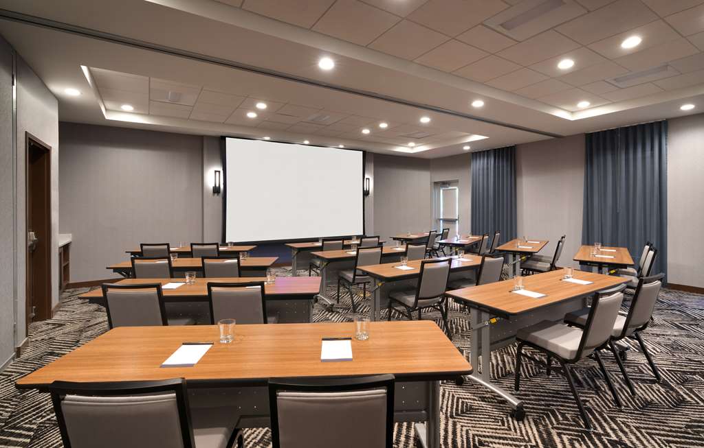 Hyatt Place Fayetteville Springdale - photo 32