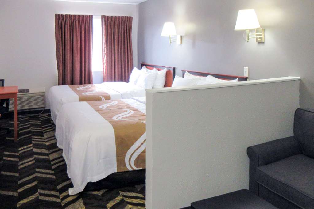 Rodeway Inn Salina - photo 19