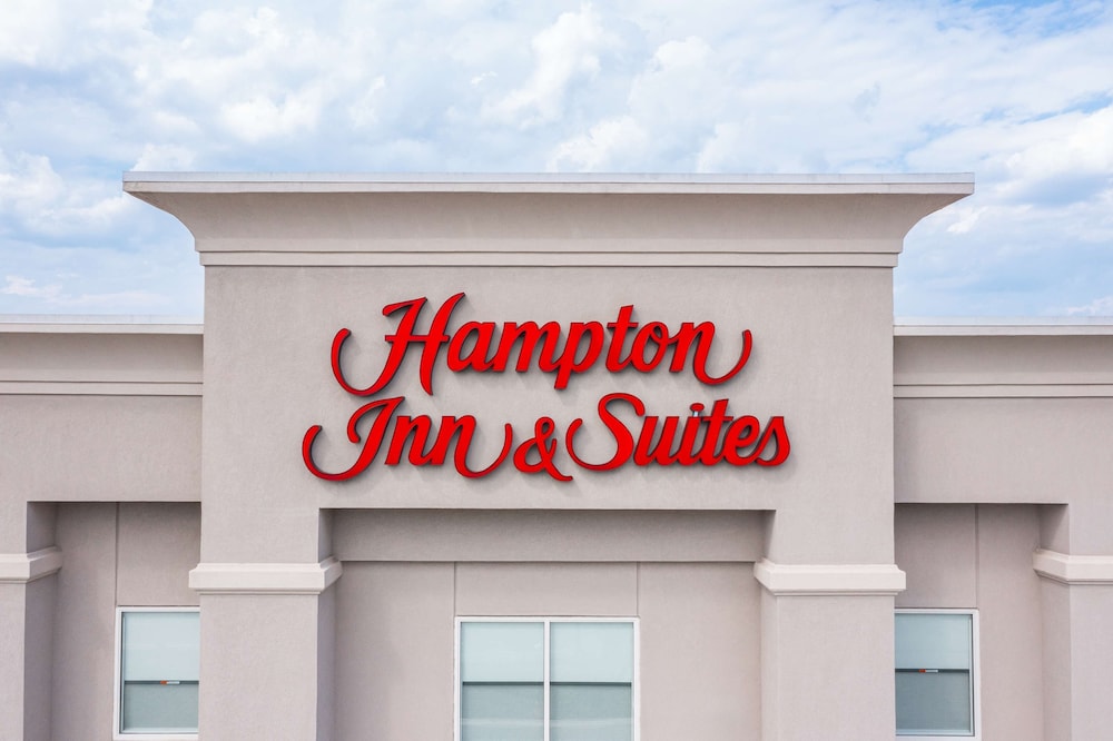 Hampton Inn & Suites Greensboro Coliseum Area - photo 89