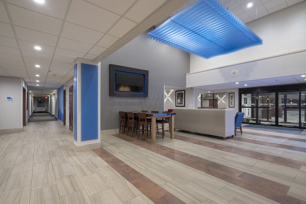 Holiday Inn Express Minneapolis Coon Rapids Blaine by IHG - photo 3
