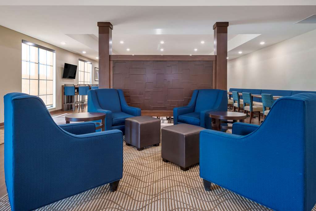 Comfort Inn & Suites North Mankato - photo 8