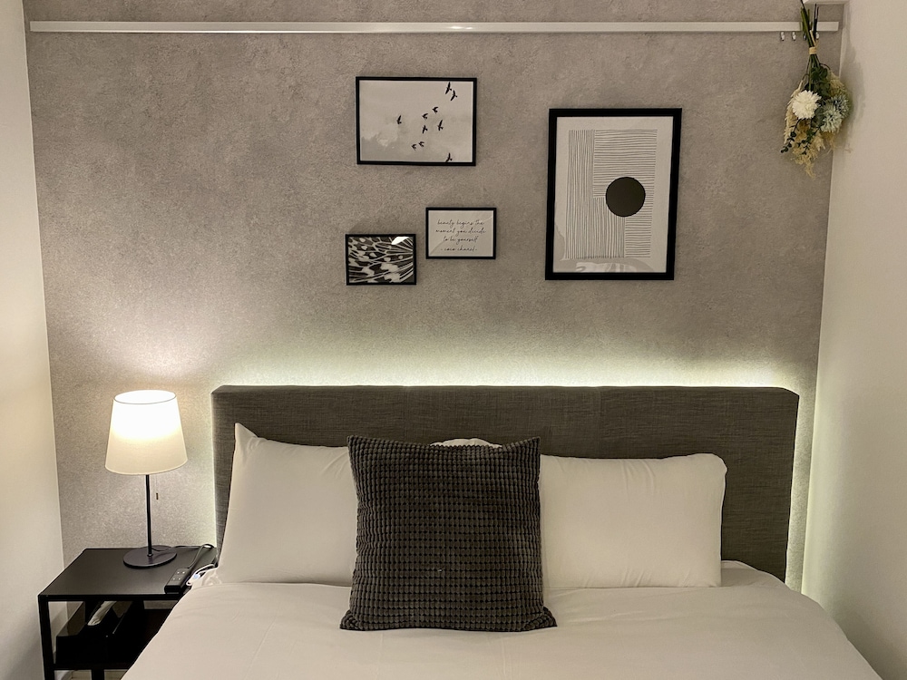 Flower Terrace Higashi Shinjuku — 4-Star Luxury Hotel in Tokyo, Japan