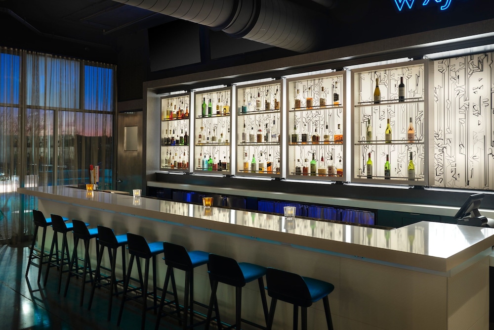 Aloft Knoxville West - photo 24