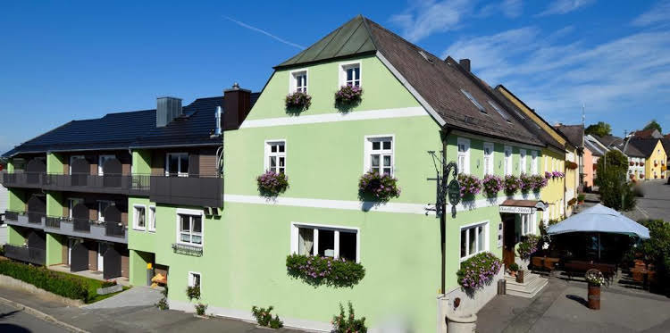 Zum Waldnaabtal — hotel in Windischeschenbach