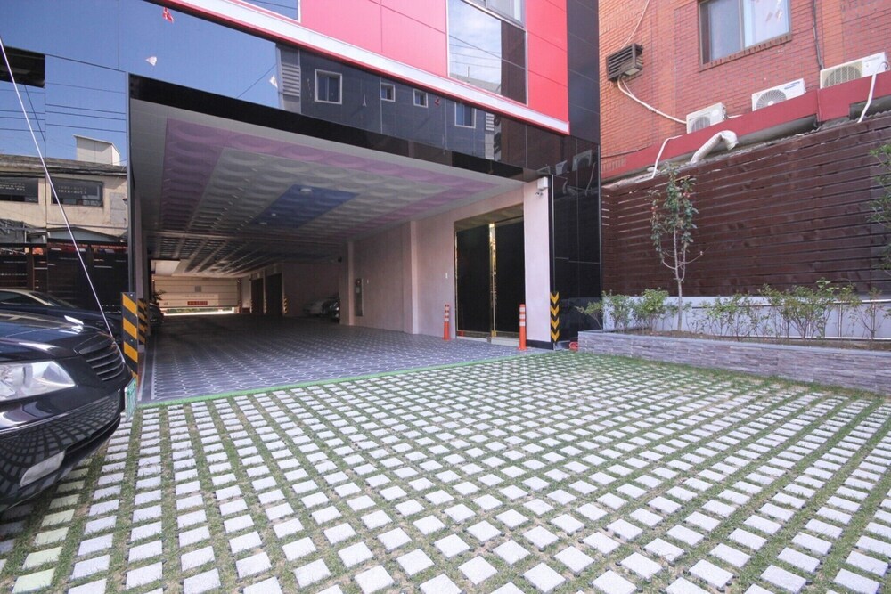 Jinju M Hotel in Chinju, South Korea