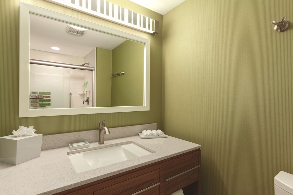 Home2 Suites by Hilton Erie PA - photo 36
