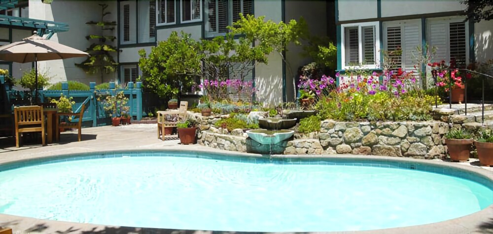 Normandy Inn - photo 21