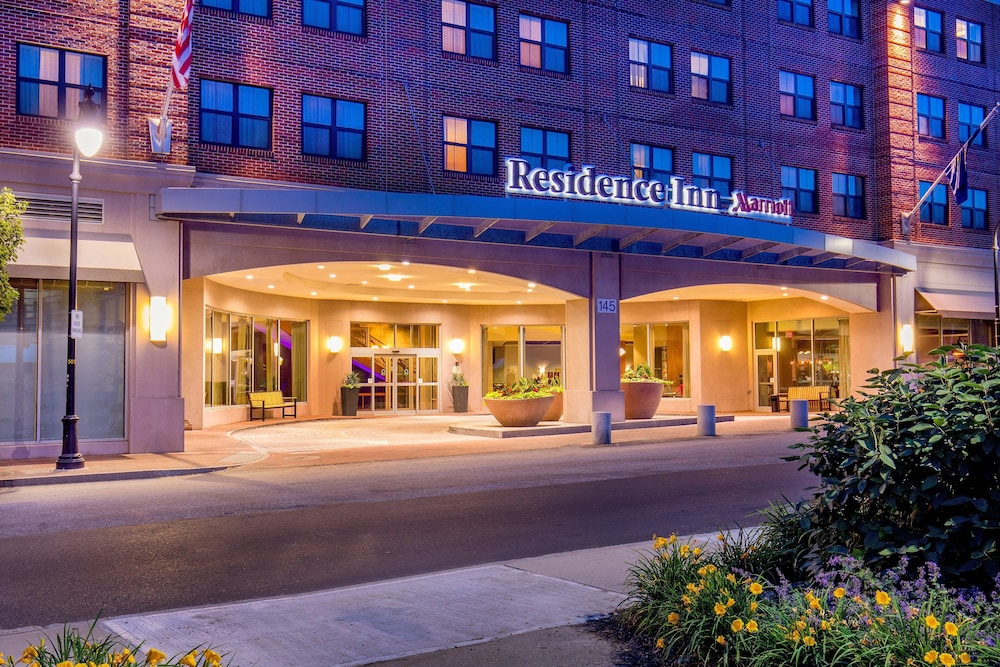 Residence Inn by Marriott Portland Downtown Waterfront - featured photo
