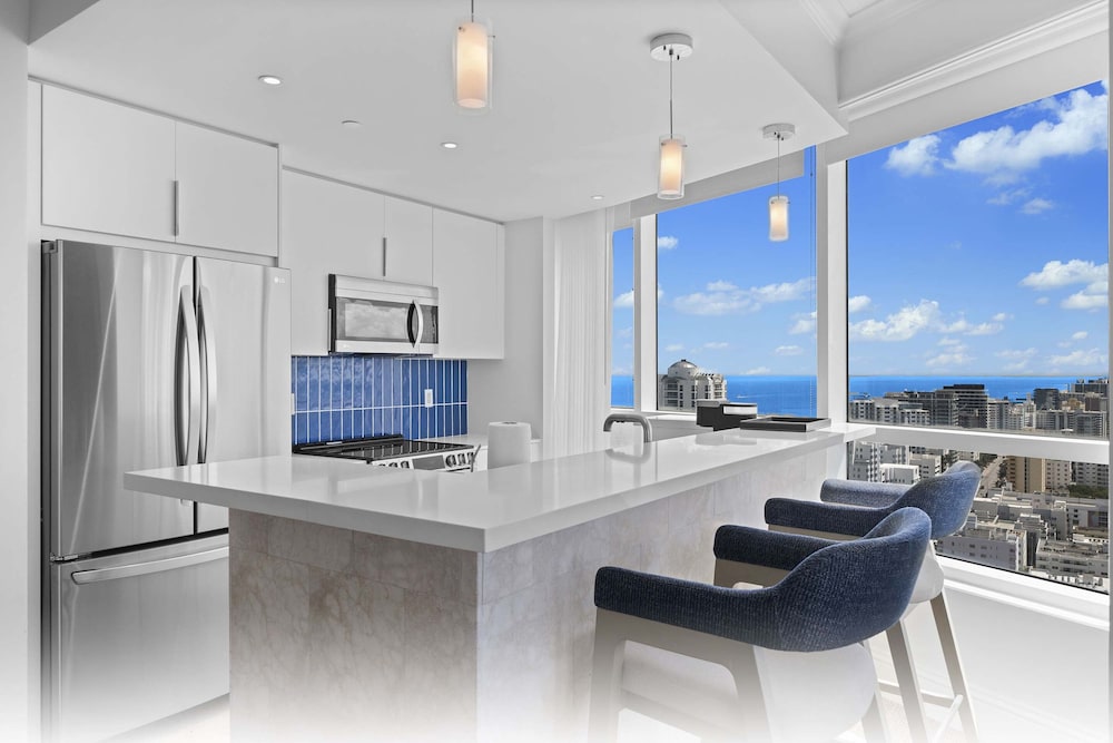 Fontainebleau Miami Beach Private Luxury Suites - photo 118