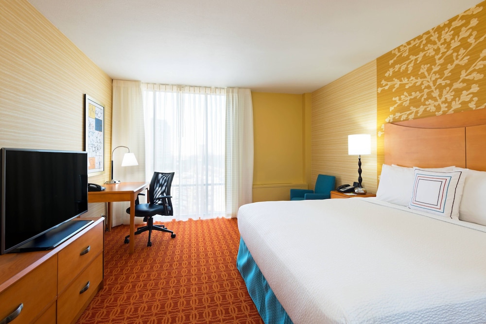 Fairfield Inn & Suites by Marriott Louisville Downtown - photo 4