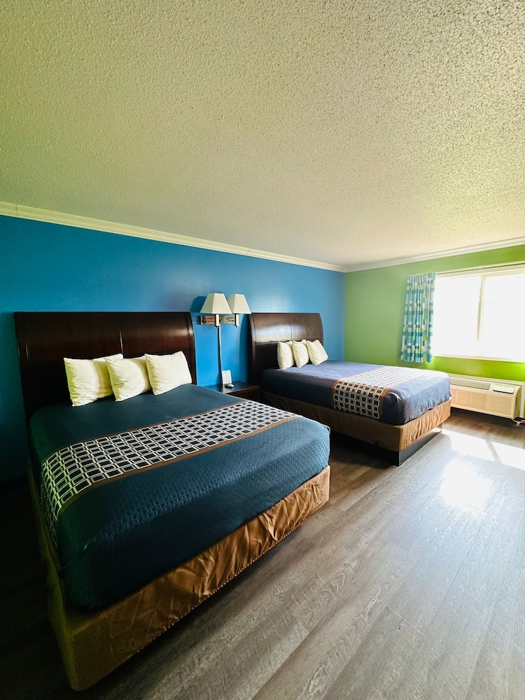 Amber Inn Motel Le Mars - photo 22