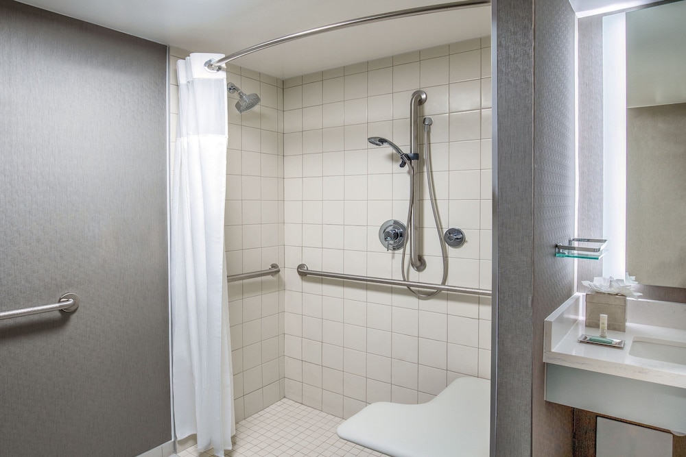 Residence Inn by Marriott Boston Harbor on Tudor Wharf - photo 23
