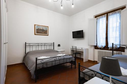 Charming Home with exclusive courtyard in center of Florence — 4-Star Luxury Hotel in Florence, Italy