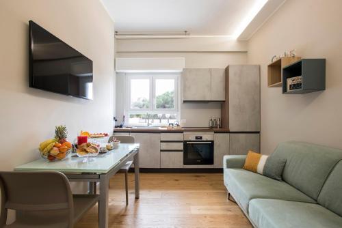 Laly Love — 4-Star Luxury Hotel in Rome, Italy