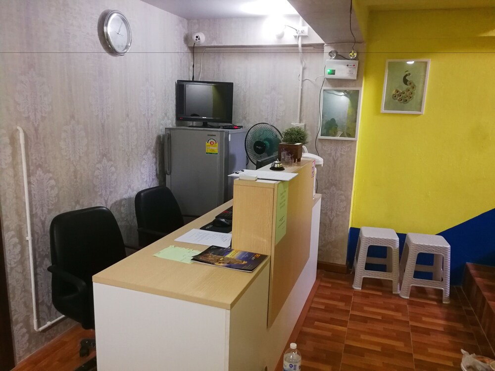 Check-in/Check-out Kiosk