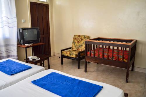 Cool Breeze Hotel