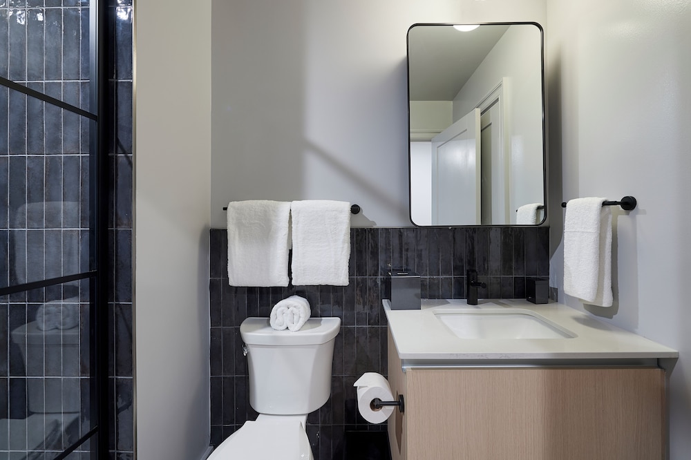 Riversuites at The Battery - photo 18