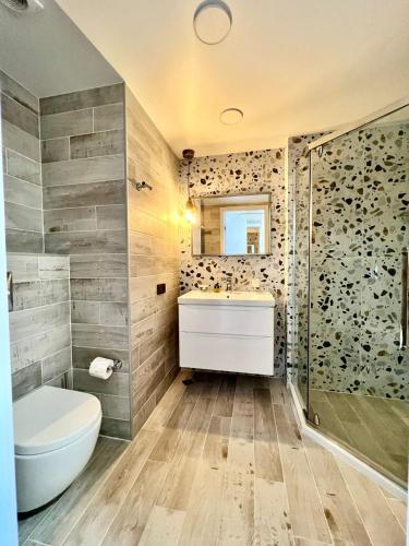 Viva beach Apartments in Alliance palace
