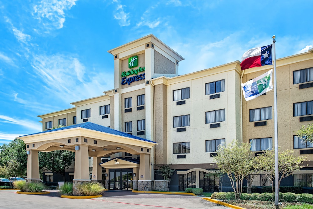 Holiday Inn Express Hotel & Suites Fort Worth Southwest I 20 by IHG in Fort Worth, United States