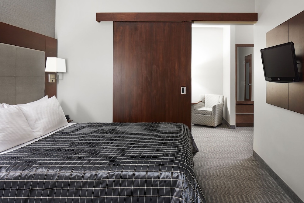 Club Quarters Hotel Wacker at Michigan Chicago - photo 5