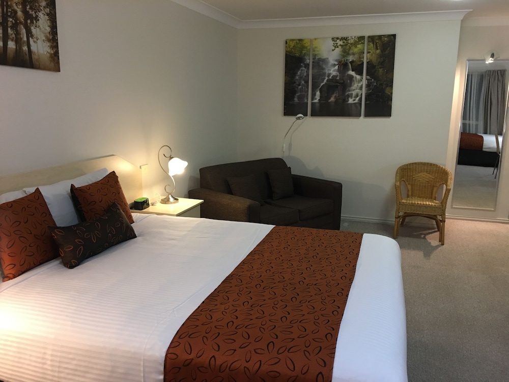 Tuckerbox Motor Inn — hotel in Gundagai
