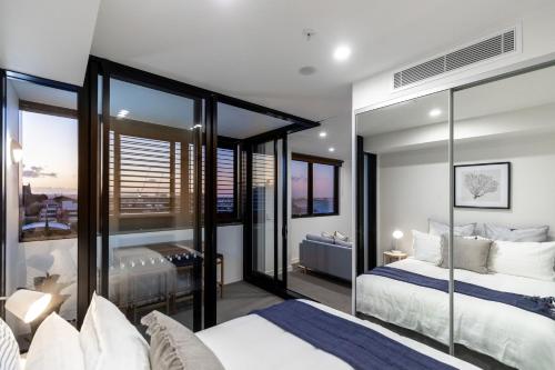 Arena Newcastle Beach — 4-Star Luxury Hotel in Newcastle, Australia