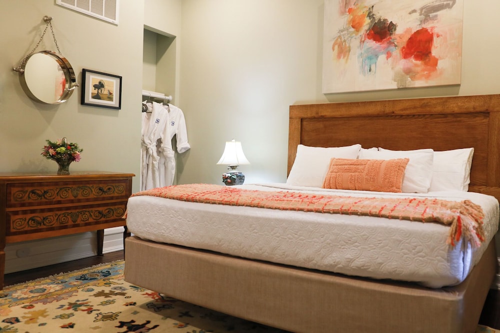 Summit Street Inns - photo 6