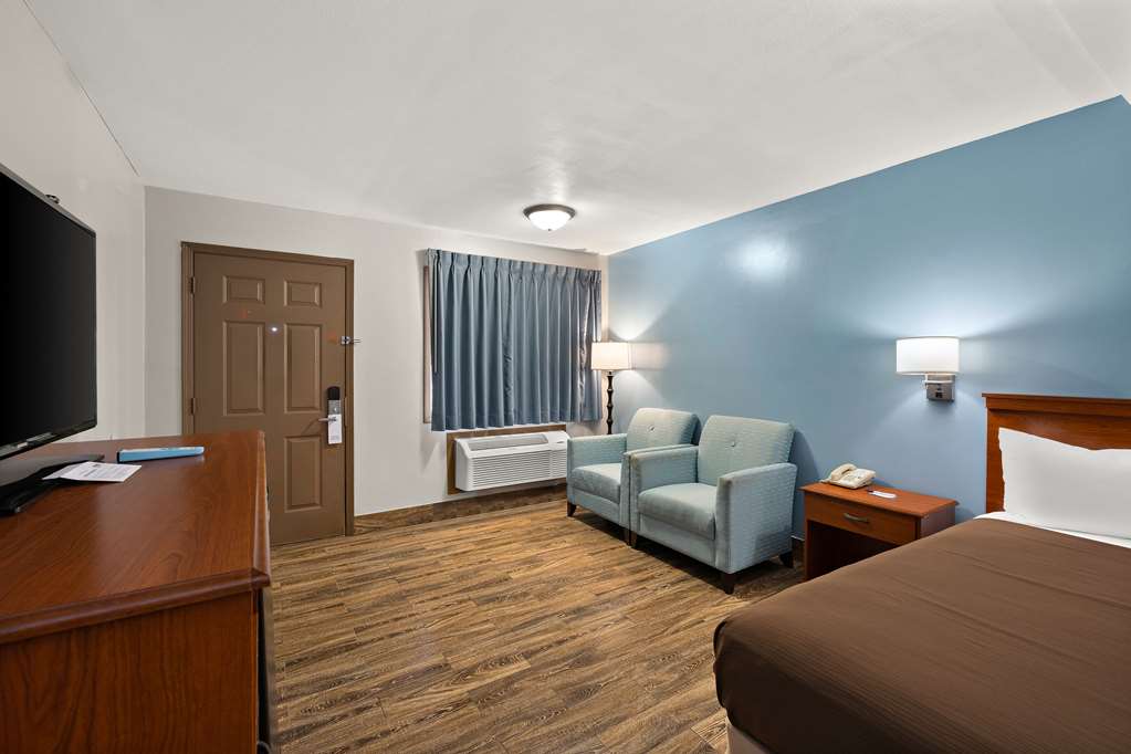 Americas Best Value Inn Celina - photo 17