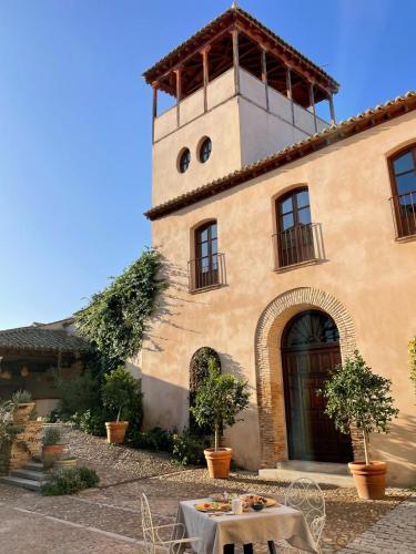 Casa del ArmiA o MansiA3n de la Familia de El Greco — 4-Star Luxury Hotel in Toledo, Spain