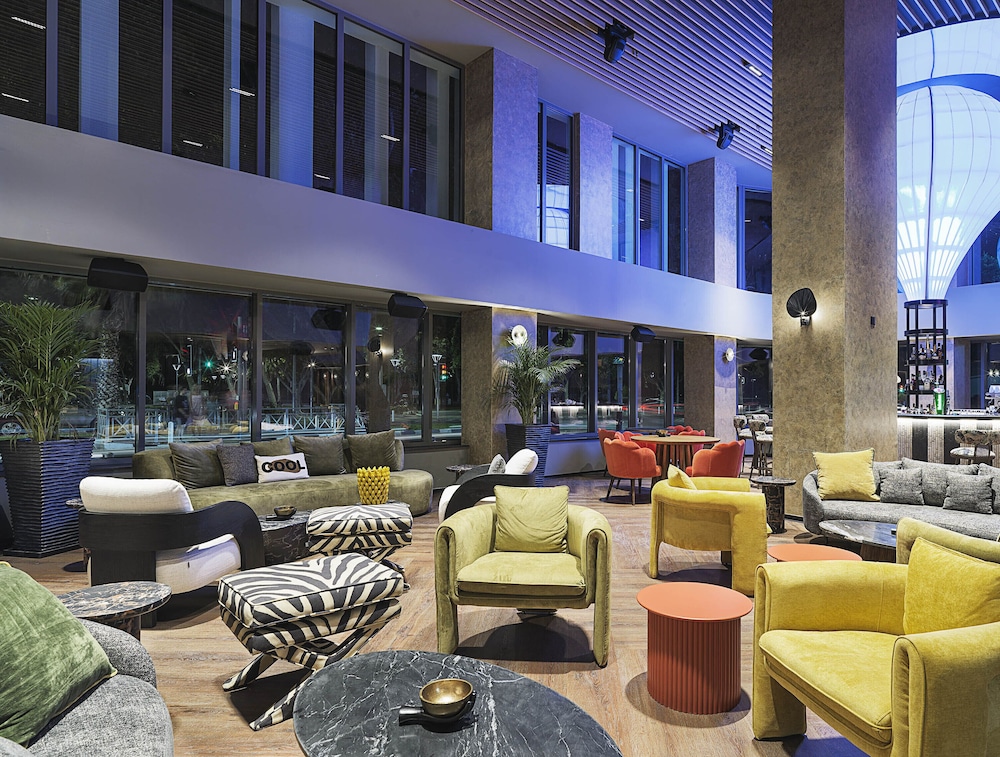 מזון ומשקאות