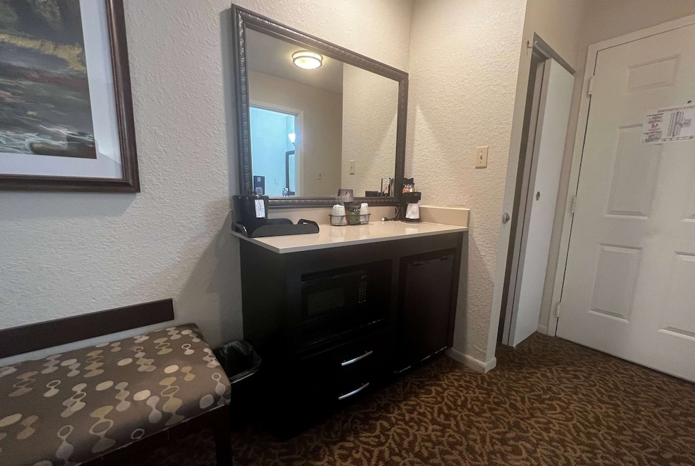 Studio 6 Houston TX Westchase - photo 15