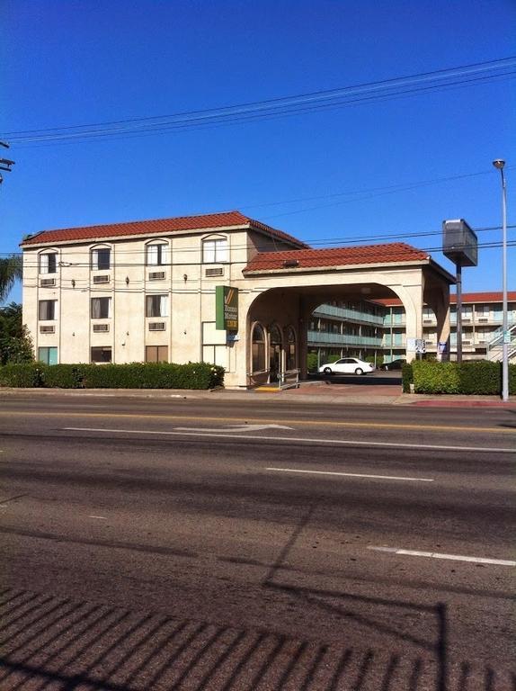 Econo Motor Inn - featured photo