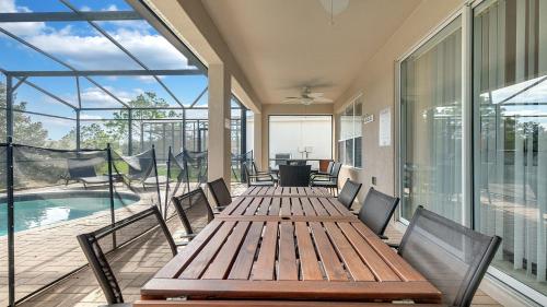 Striking 5br Resort Home Private Pool Spa Disney - photo 10