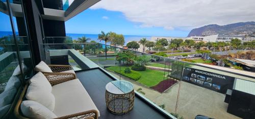 Lux Ocean View Apartment Varino 05 — 4-Star Luxury Hotel in Funchal, Portugal