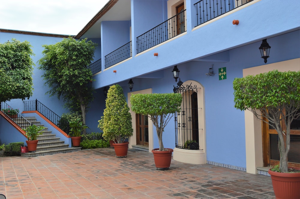 Courtyard View