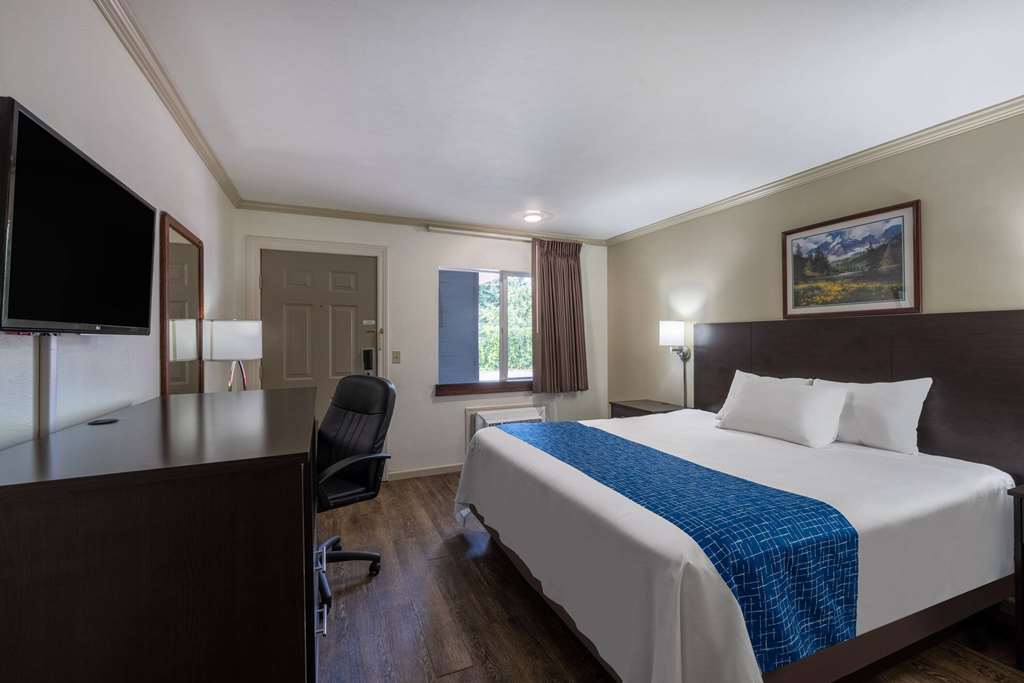 Travelodge by Wyndham Livingston Yellowstone - photo 12