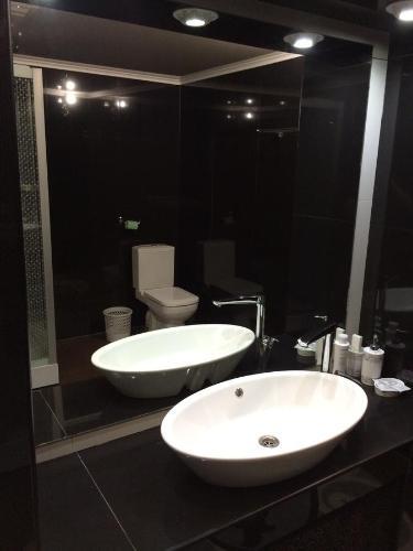 Hotel on Dzerginskogo in Nizhnevartovsk, Russia