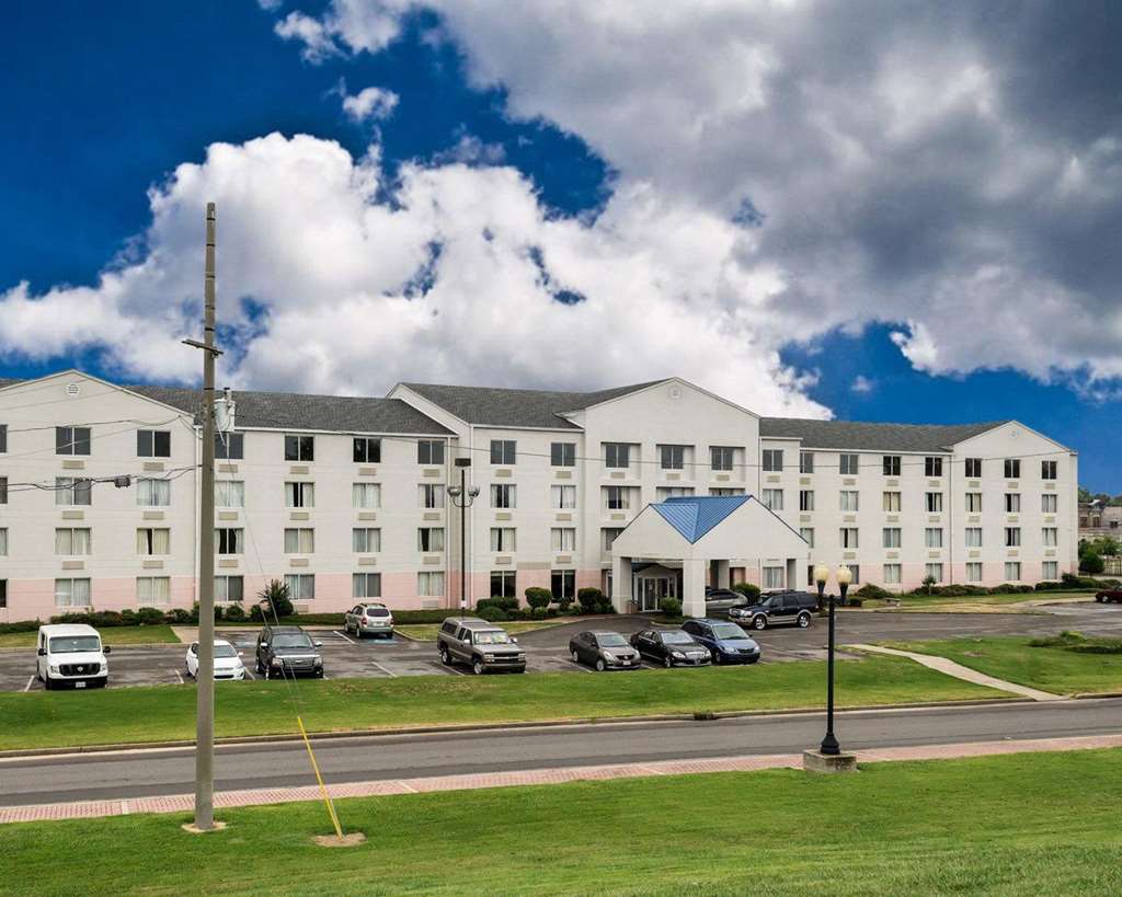 Rodeway Inn Greenville - photo 4