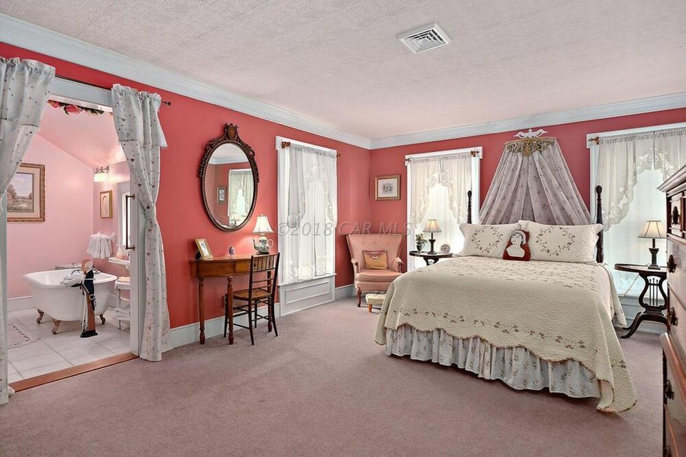 Princess Anne Book Lovers Inn — hotel in Princess Anne