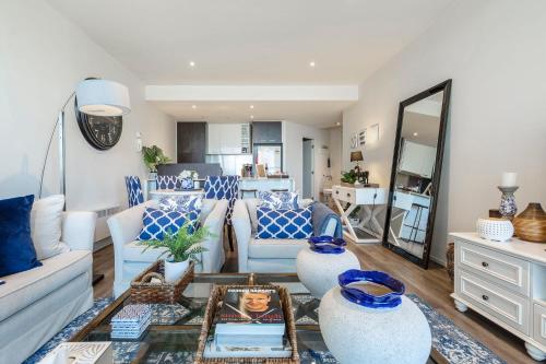 VAQUAY Glamptons In Docklands - last minute hotel in Melbourne
