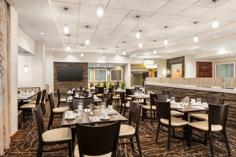 Holiday Inn Gaithersburg by IHG - photo 25