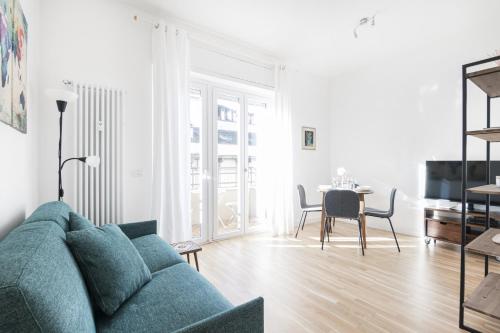 Easylife Milano Napo Torriani 1 E Centrale — 4-Star Luxury Hotel in Milan, Italy