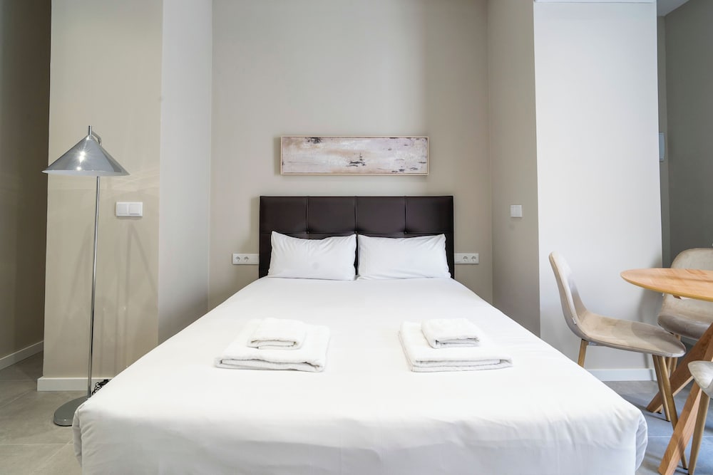 Vlc Host Sumsi - last minute hotel in Valencia