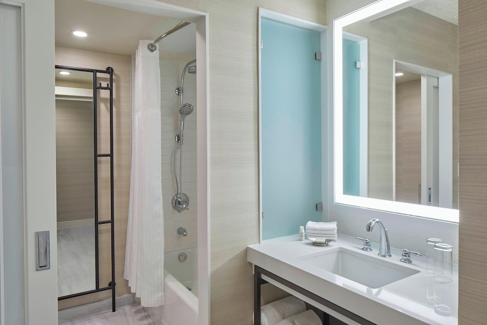 Renaissance Dallas Hotel - photo 34