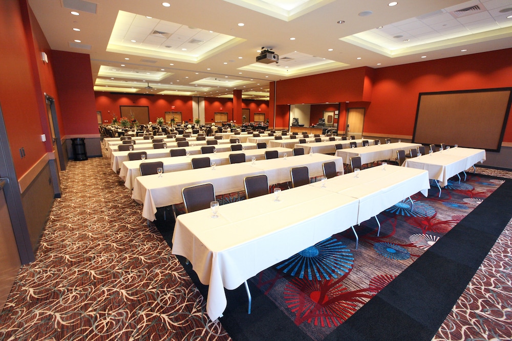 Emerald Queen Hotel & Casino Fife - photo 41