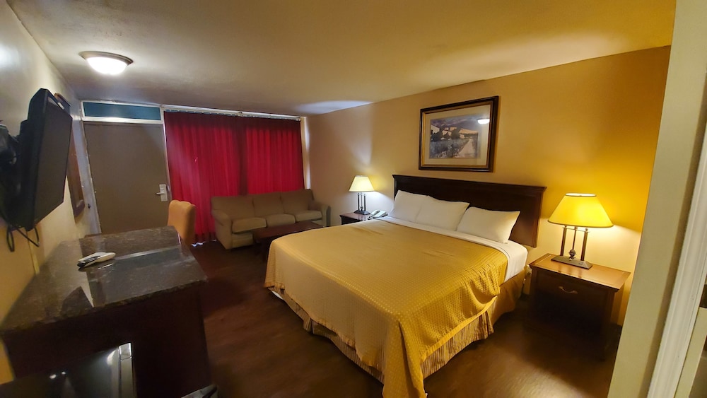 Marion Gray Plaza Motel - photo 6